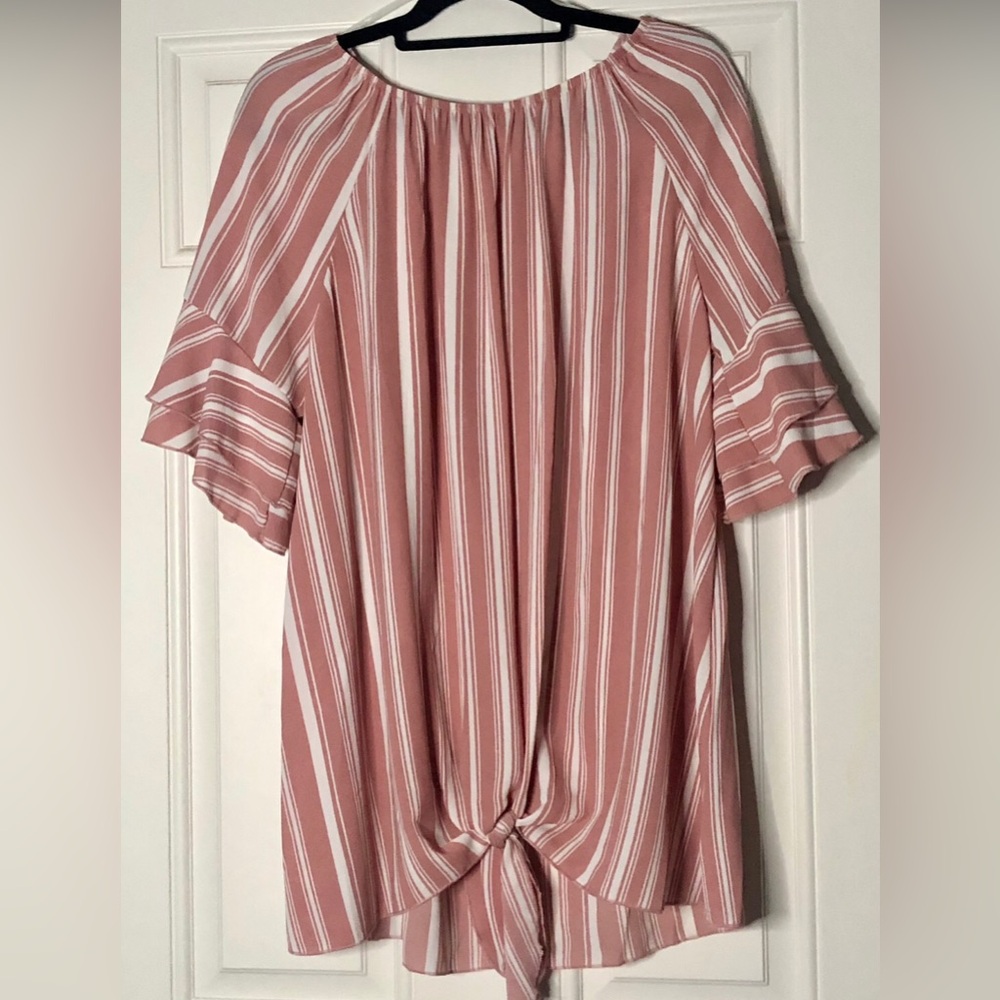NWT Lilypad Boutique mauve pink striped blouse size 1x bell sleeves plus curvy